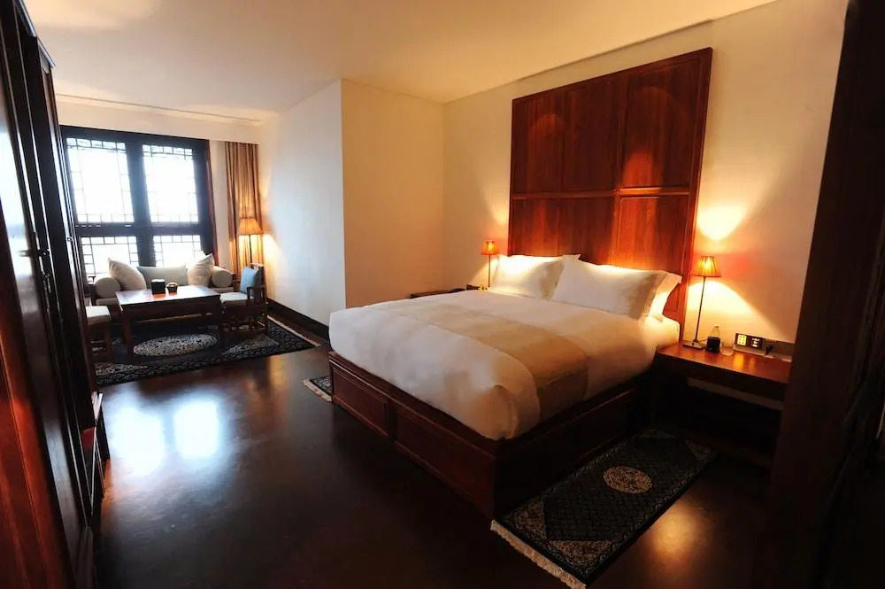 Zeyun Hotel