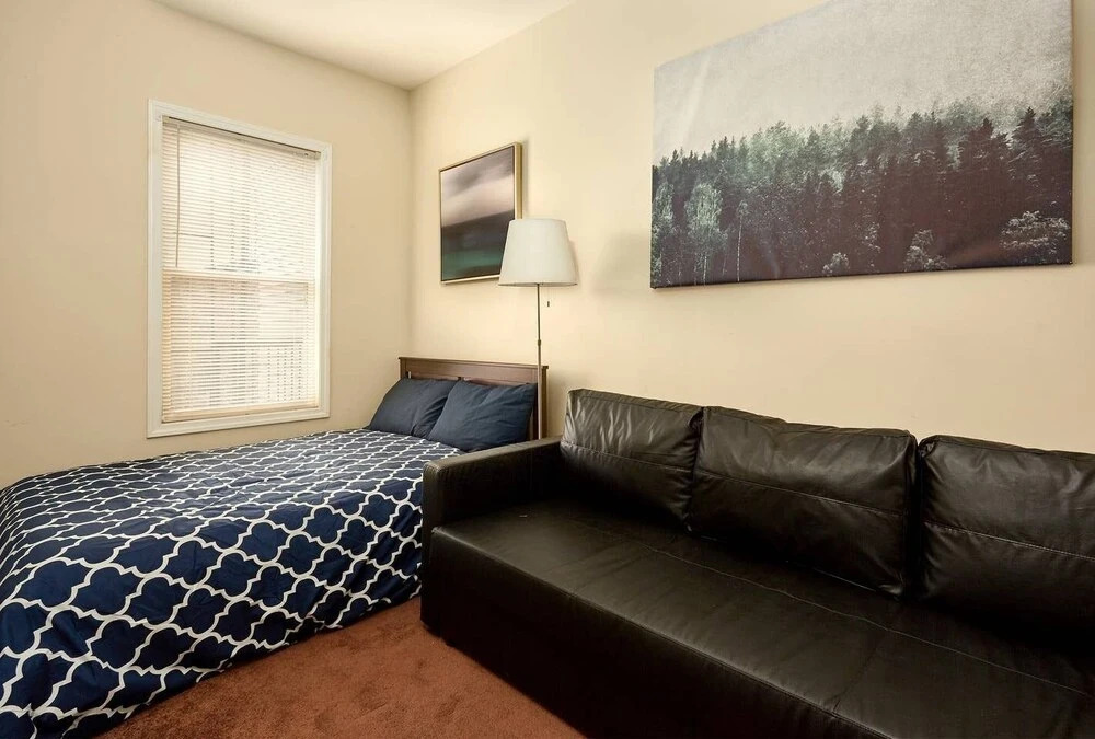 Cozy, modern Apartment 20min to NYC