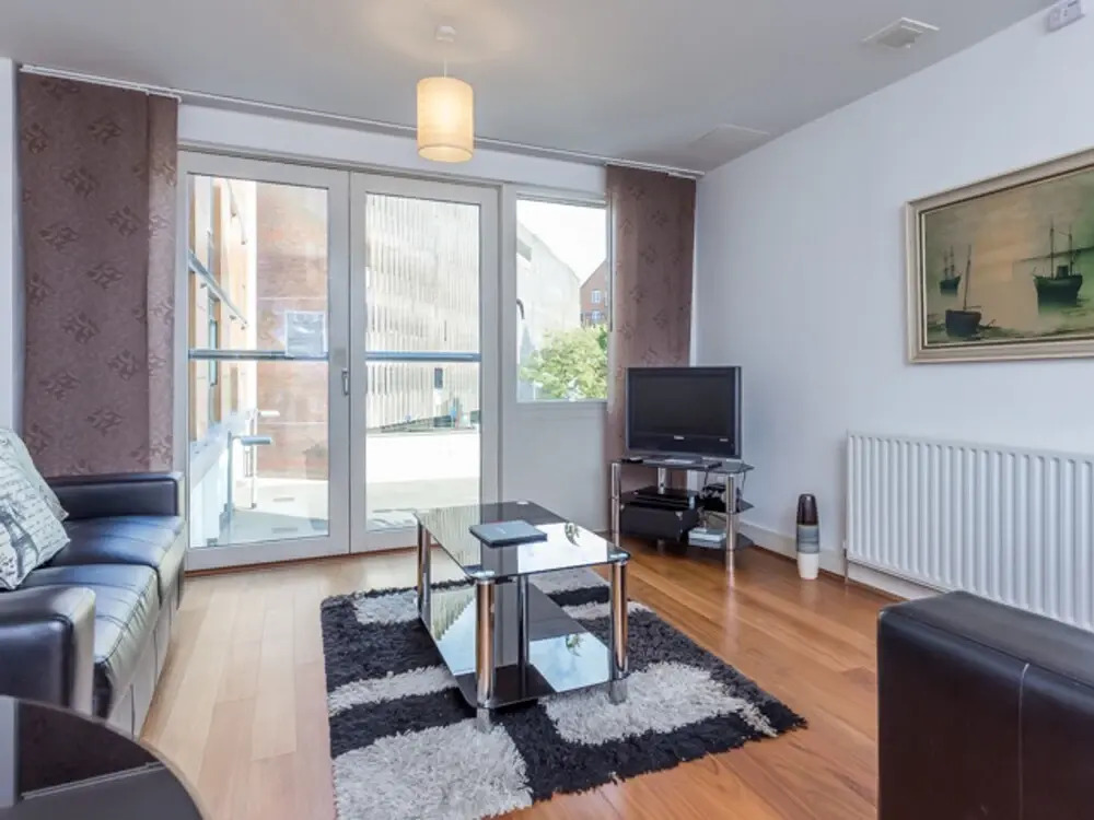 Castle Lanes - Minutes from Poole Quay, Poole Town Location