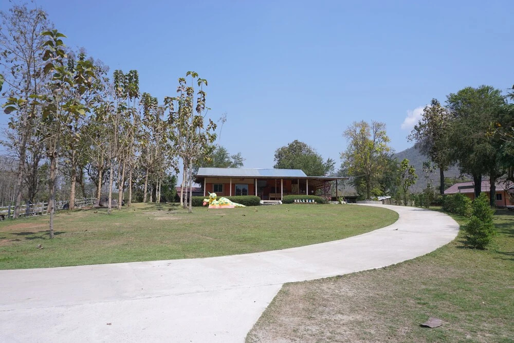 Kiang Phu Resort Camping