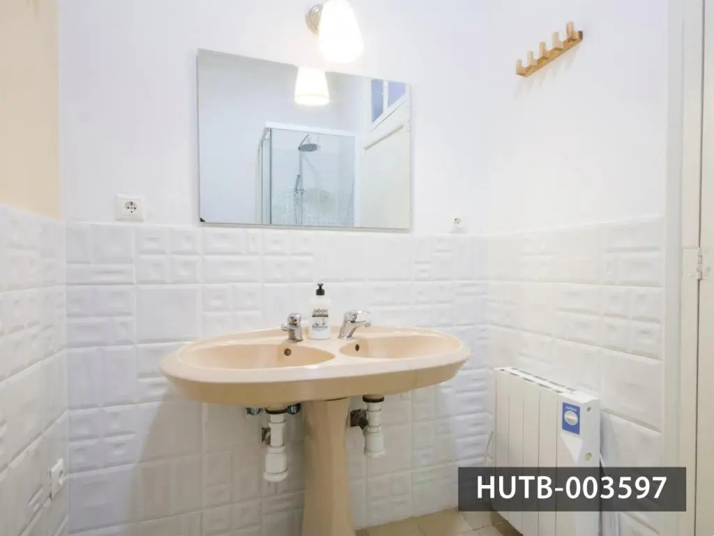 Big Apartment Barcelona Gran via