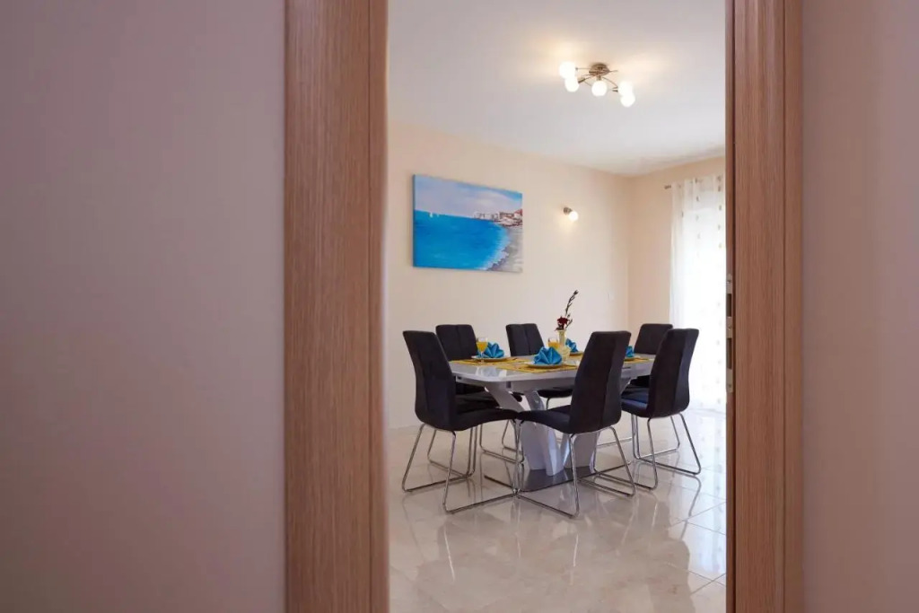 Apartment Milton