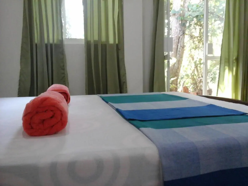 Coloration Guest House