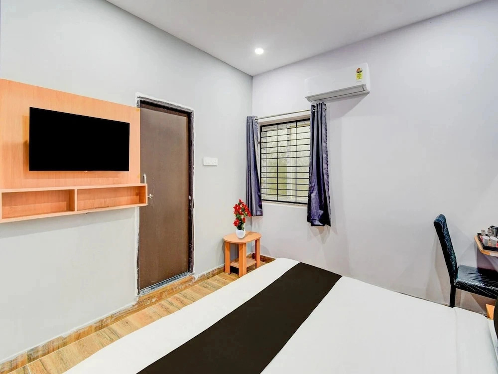 Super Townhouse Nagaram Lake Hyderabad