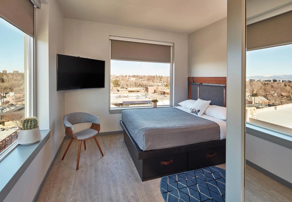 MOXY Denver Cherry Creek
