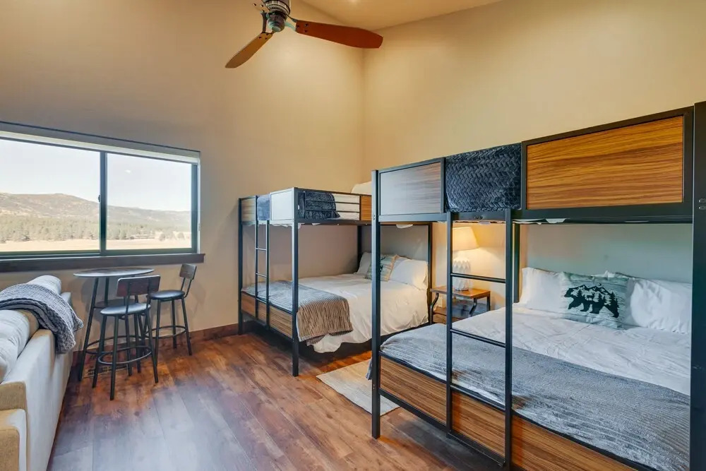 Angel Fire Home w/ Hot Tub < 1 Mi to Ski Slopes!