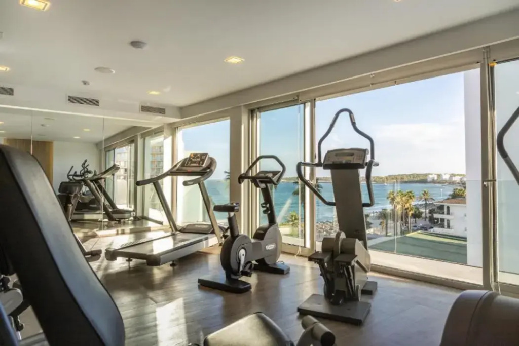 Kyrat Amarac Suites