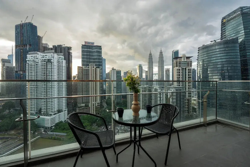 Harmony Luxury Suites At TM Persiaran Stonor KLCC