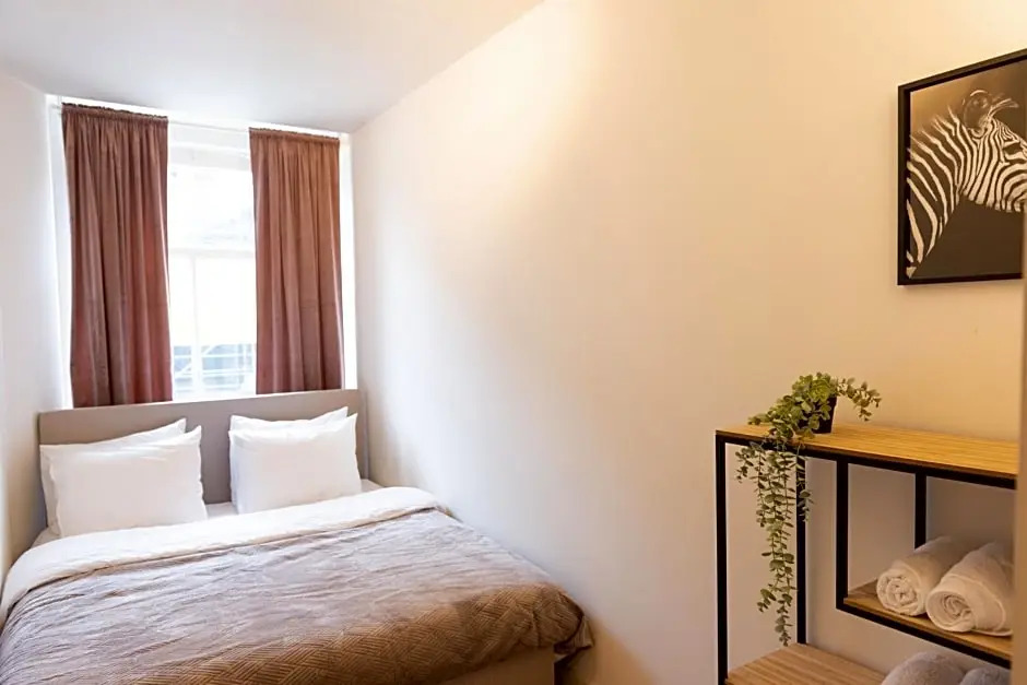 Canal View Apartment