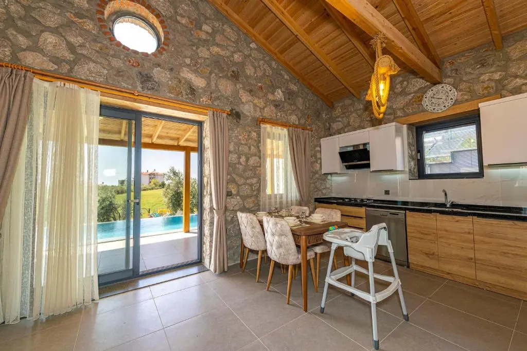 Beyza- Fethiye'de 2+1 Jakuzili Villa