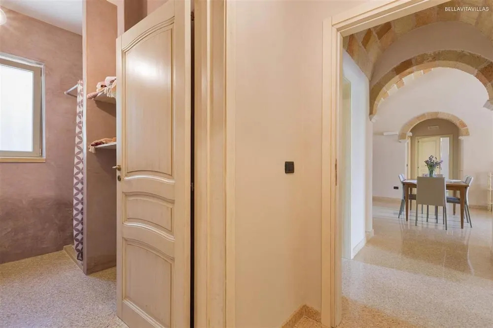1173 Villa Satis in Casarano