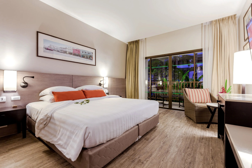 Deevana Plaza Phuket Patong
