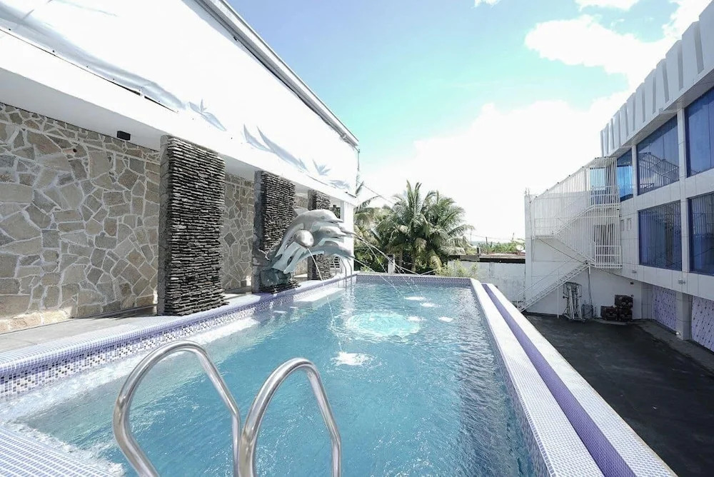 The Blu Hotel