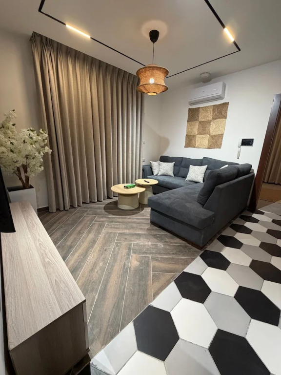 JRE Aboun Rooftop 2bedroom Kh&sh