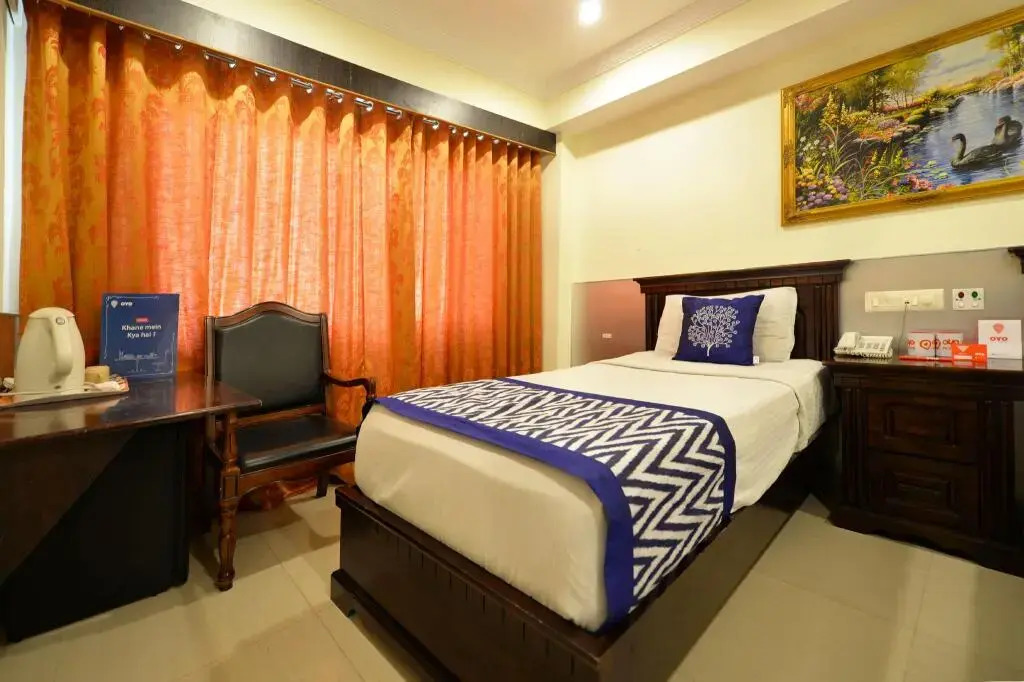 Hotel Central Park by OYO Rooms