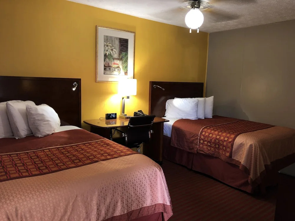 Ellijay Inn - Downtown Ellijay
