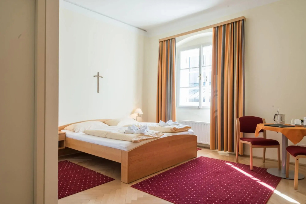 Gästehaus im Priesterseminar Salzburg