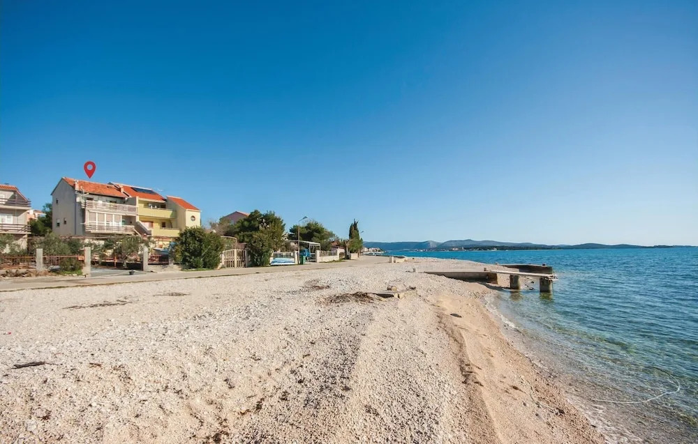 Nice Home in Sibenik With Wifi and 1 Bedrooms