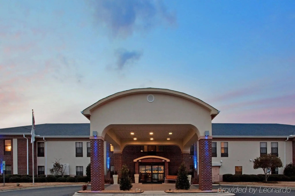 Holiday Inn Express - Plymouth by IHG