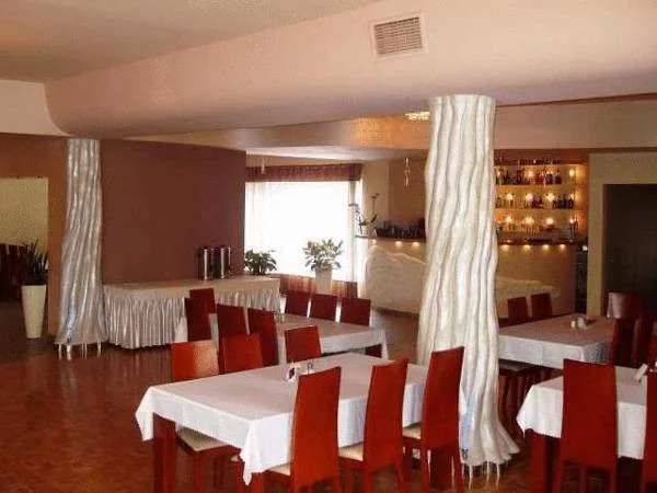 Hotel IKAR