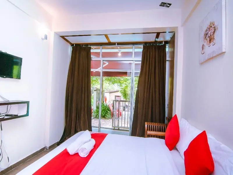 SPOT ON 89623 Nawawi's Backpackers