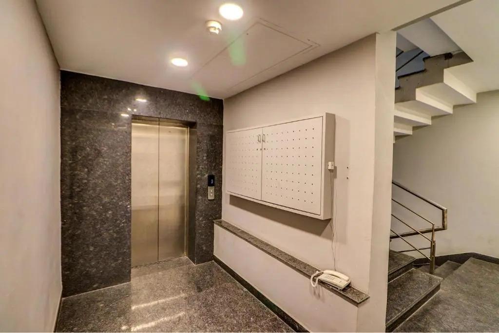 FabHotel Kirti Nagar