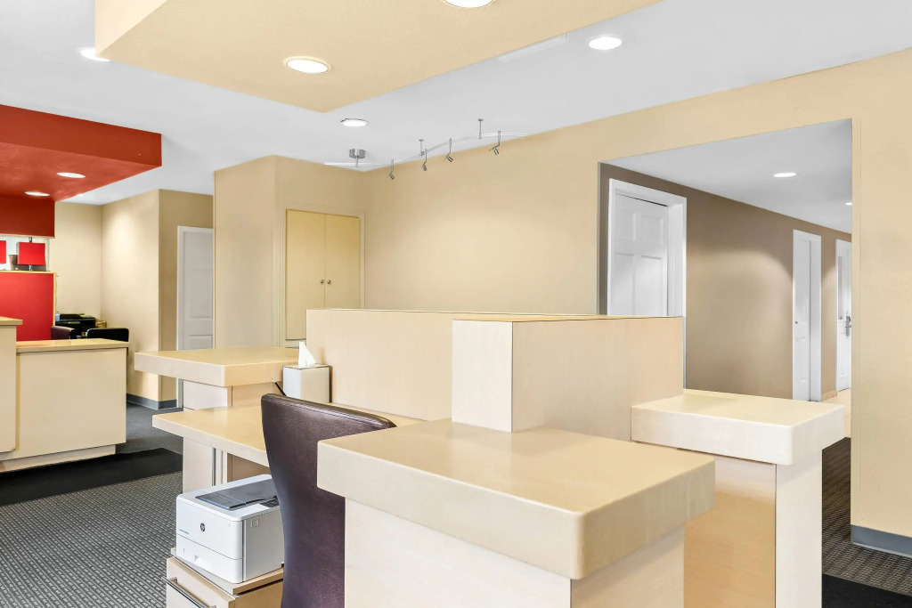 MainStay Suites Middleburg Heights Cleveland Airport