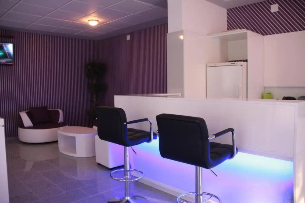 Apartmani i Bungalovi TROJKA