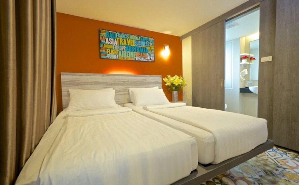 BB House Mini Suite Hotel