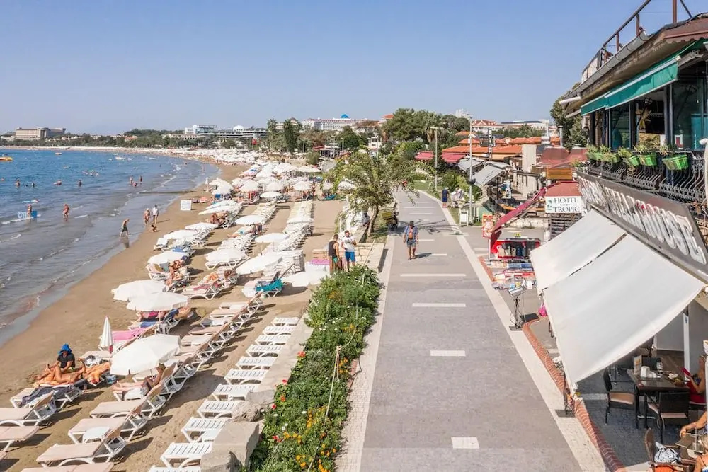Tropic Beach Club