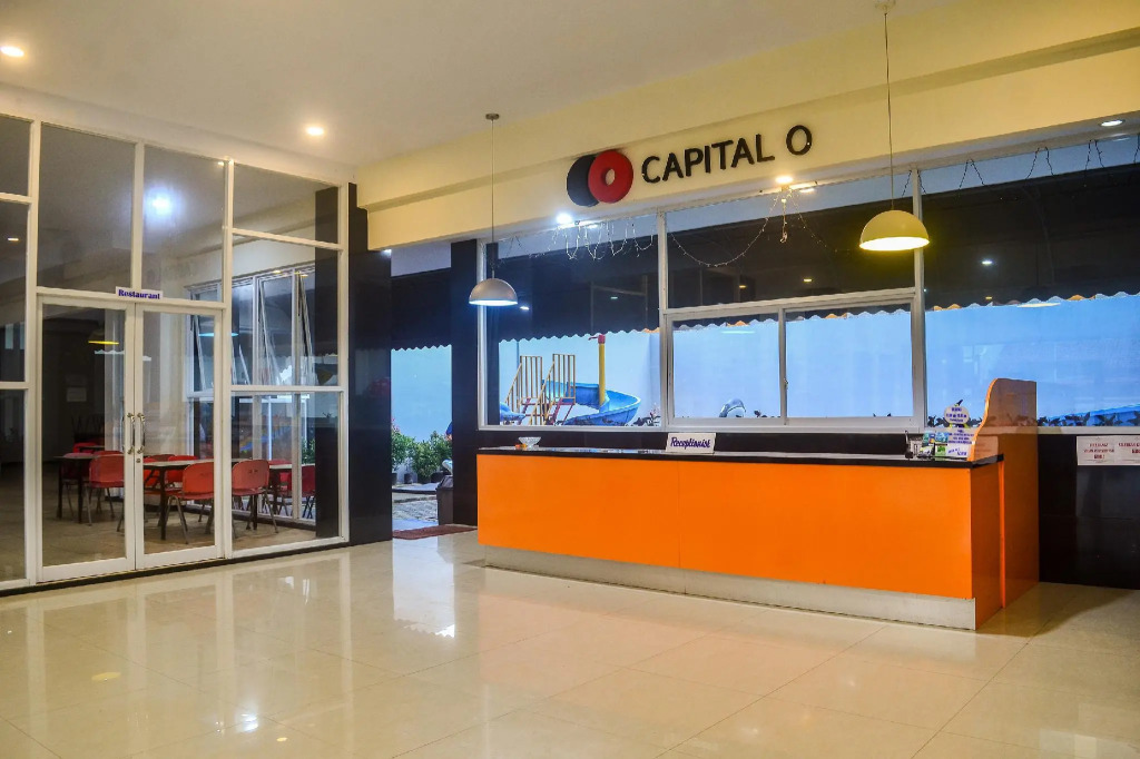 Capital O 1246 Hotel Grand Pacific