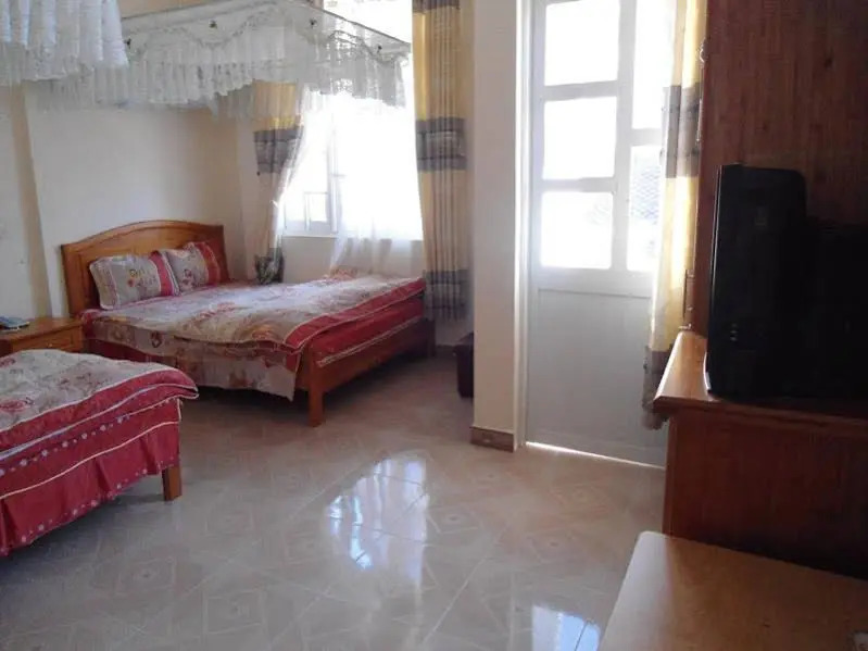 Khách Sạn Lập Trường Sơn