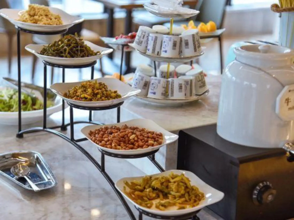 Ruidu e hotel state (grape shed store)