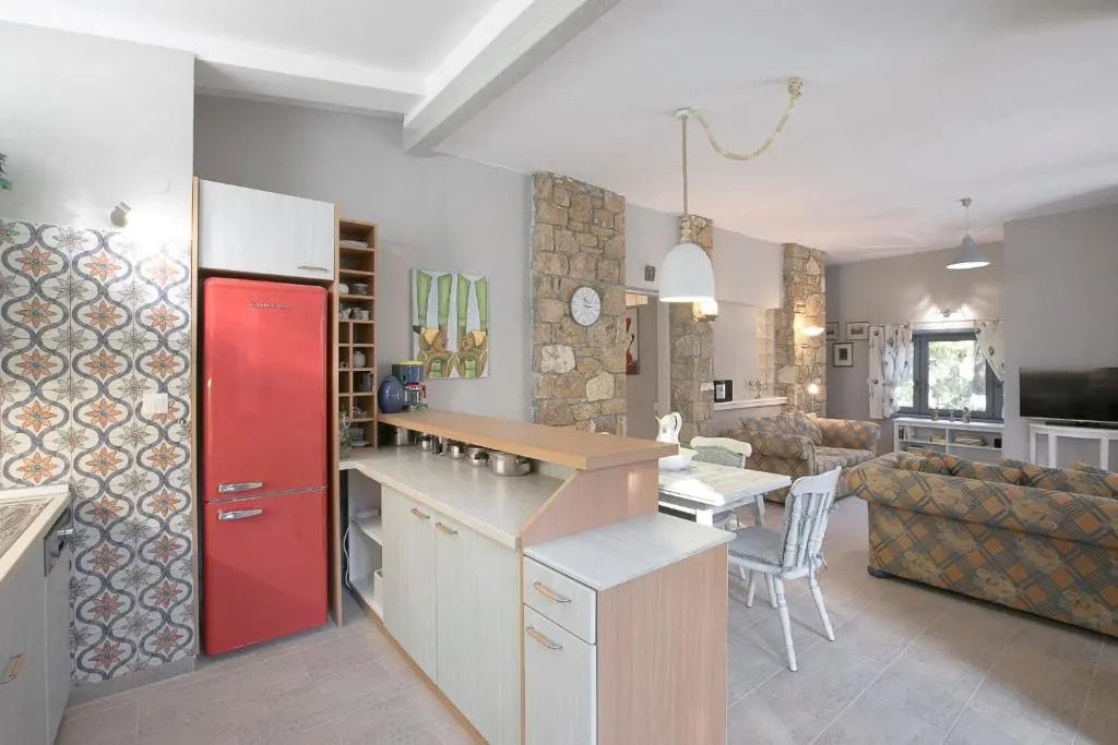 #FLH - Coral Apartment Near Fava Beach