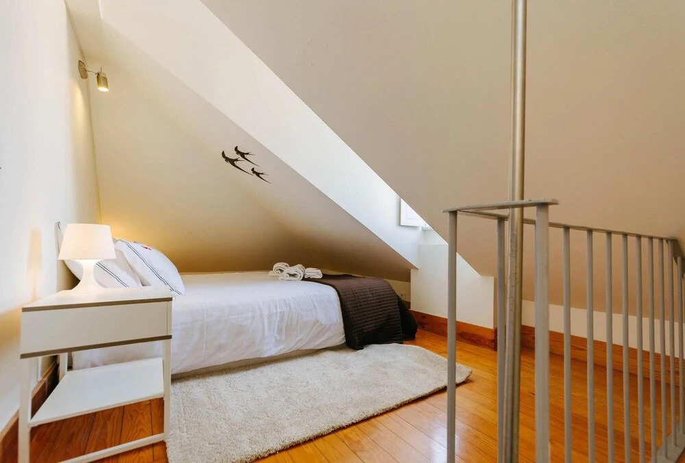 Rent4rest Mouraria Lisbon 1 Bedroom Duplex Apartment