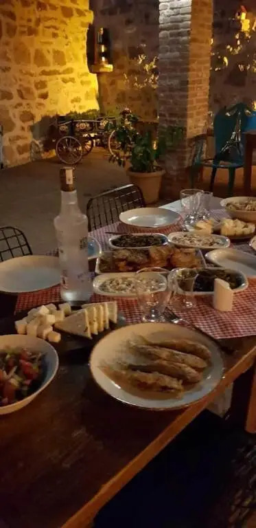 Hayat Alti Otel Ayvalik