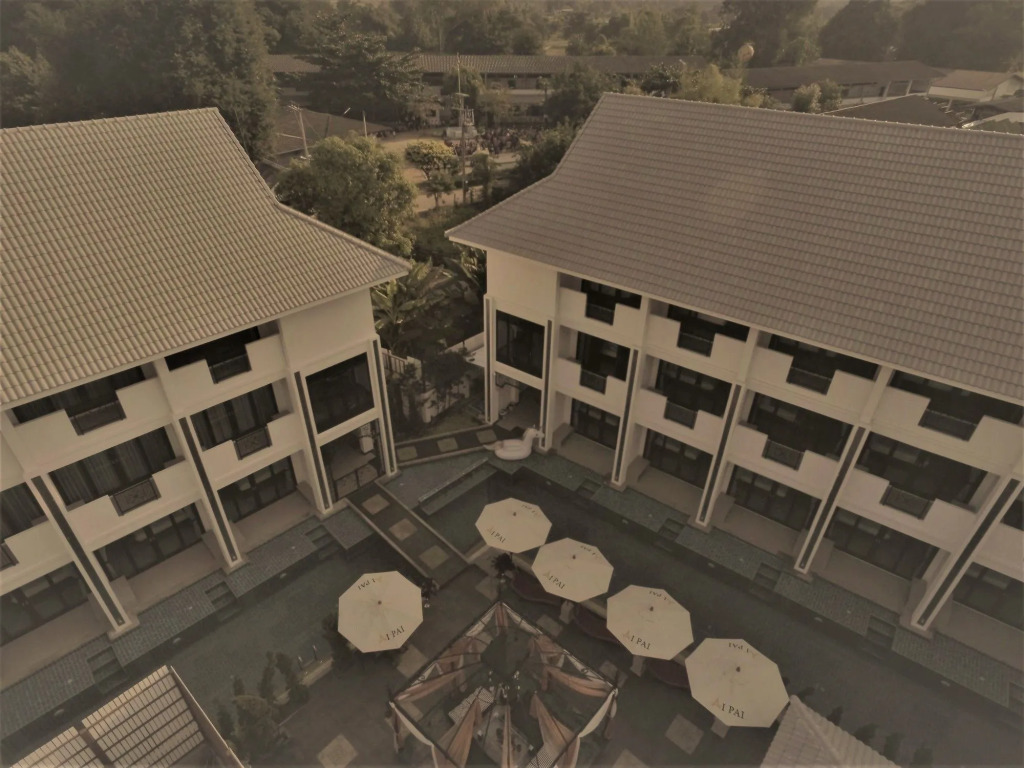 Ai Pai Hotel - 50m to Pai Walking Street & Night Market