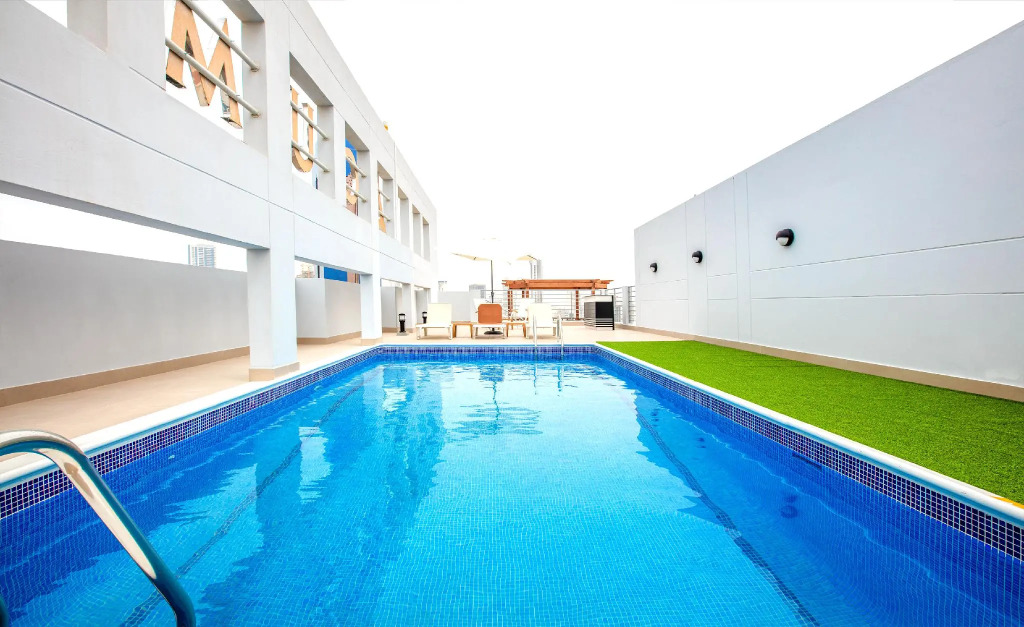 Loumage S Suites and Spa