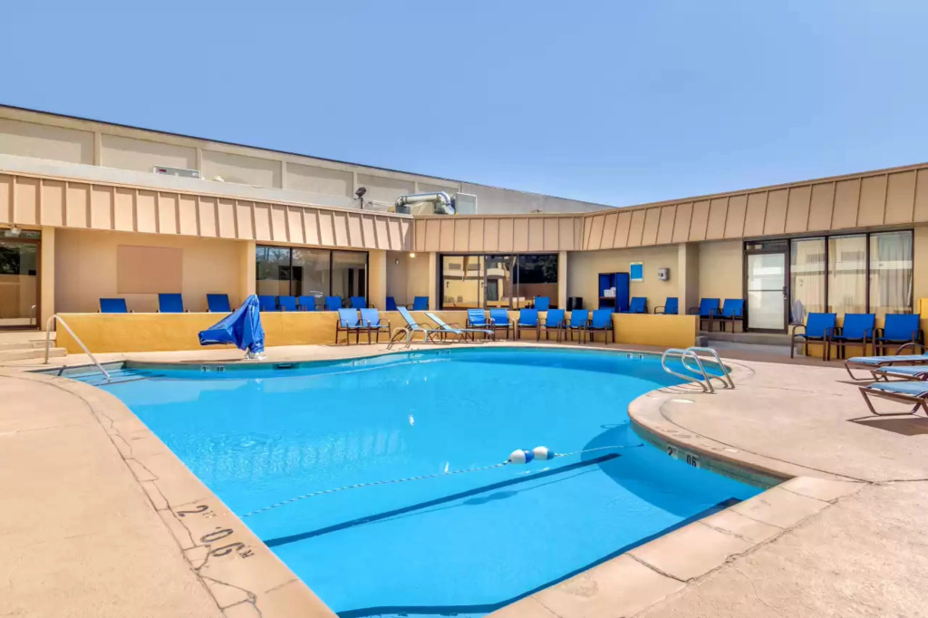 Holiday Inn Express Denver Central - North