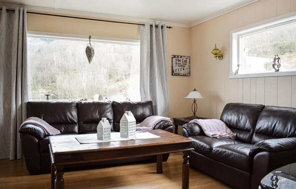 Cozy Home In Etne With Wifi
