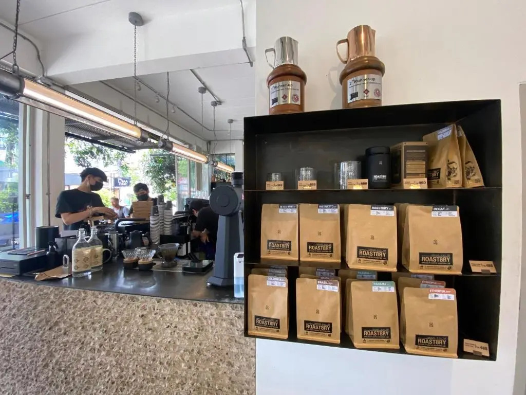Nim-Mann Classy 615, Nimmanhemindra Rd, ChiangMai