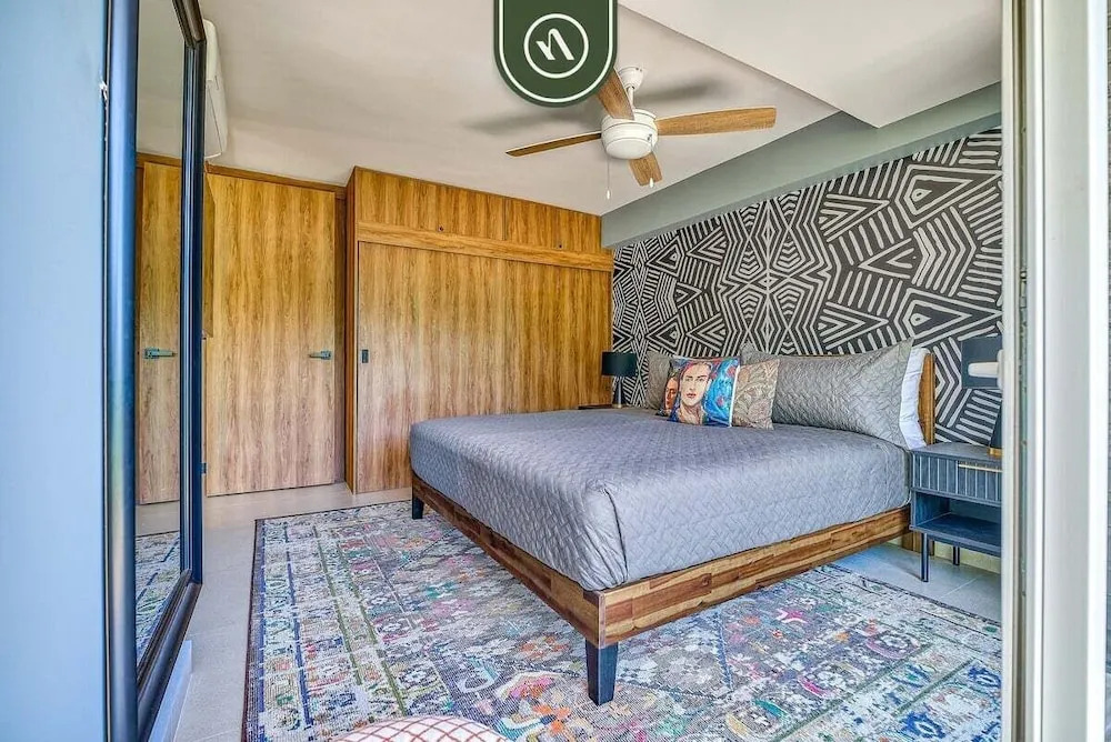 Luxury 2 BR Condo in the Jungle - Oceanview Pool