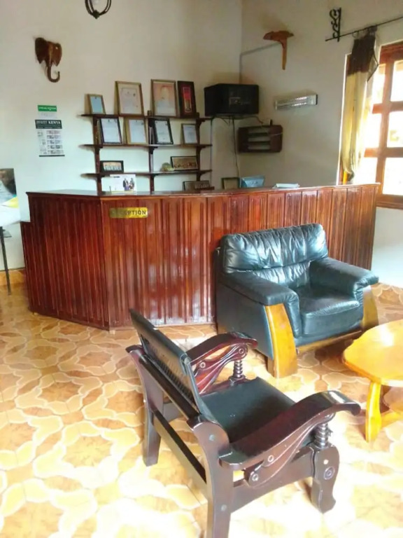 Miryam Village Inn Safari Lodge
