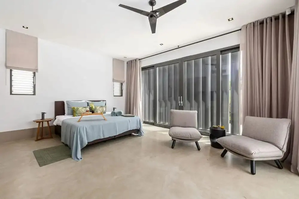 New Designer Villa King Beds Pool Near Beach