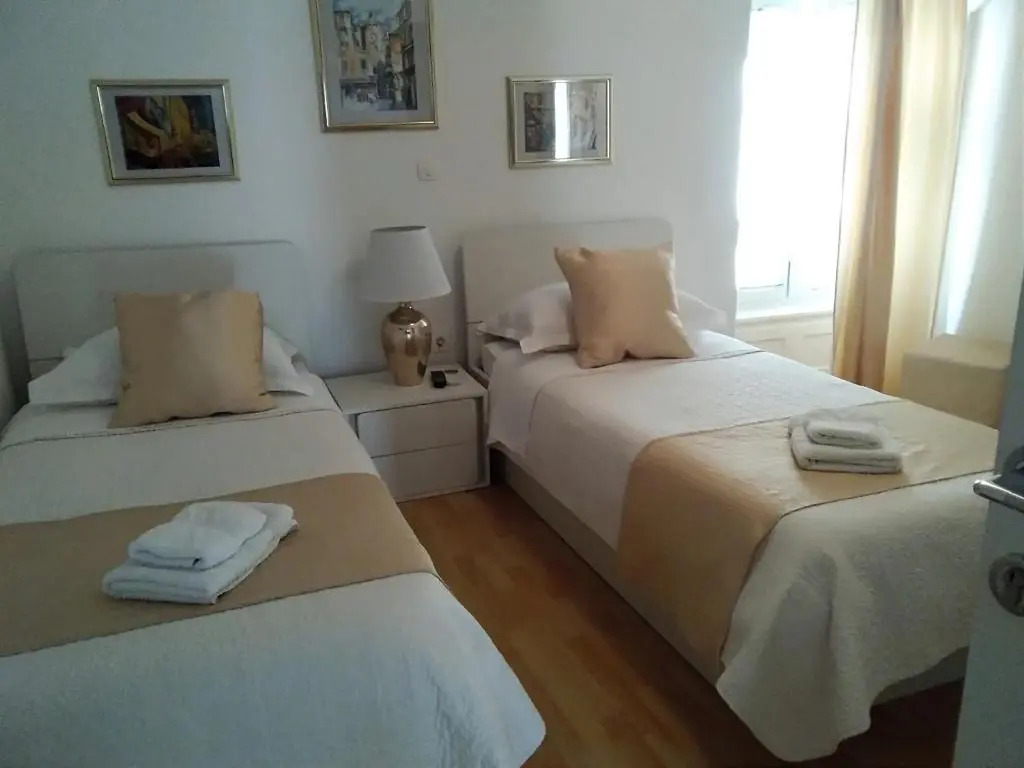 Private Apartments In Diocletians Palace