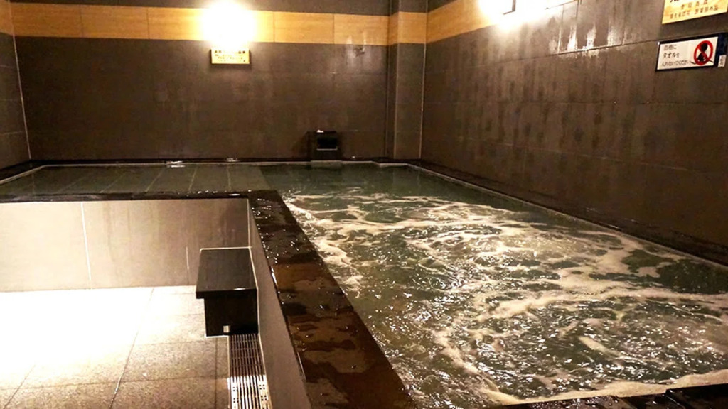 Hotel & Spa TOPOS Sendai Station - Caters to Men