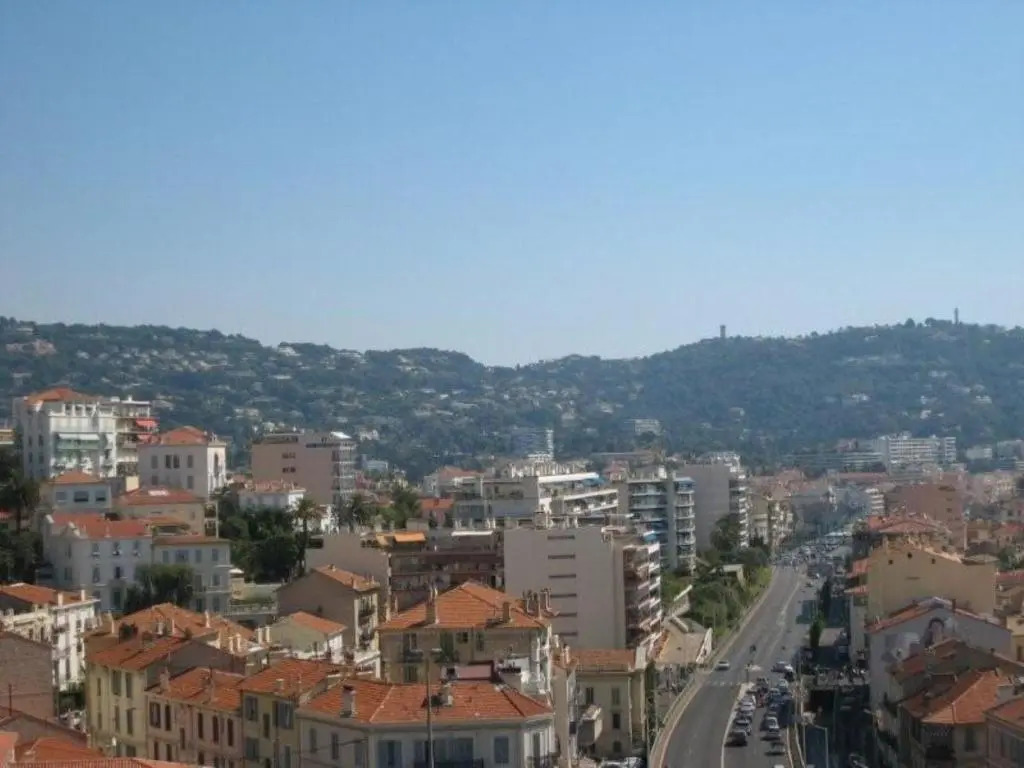 Appartement F3 vue mer et croisette