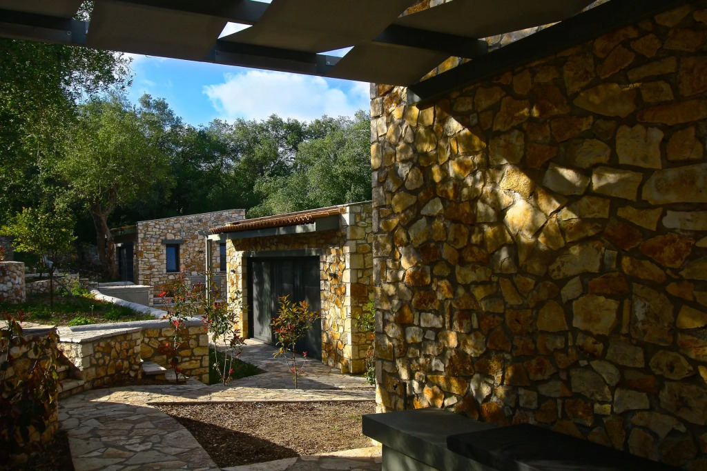 Paxi Resort