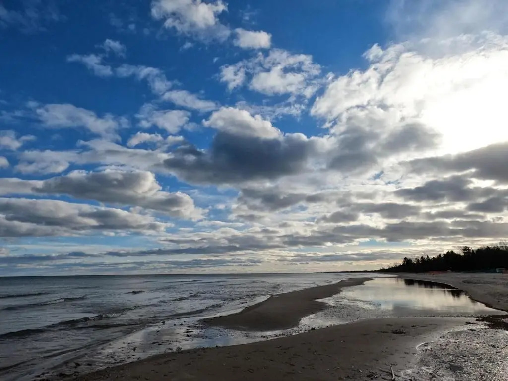 Sunrise Beach Oscoda @ Surfside
