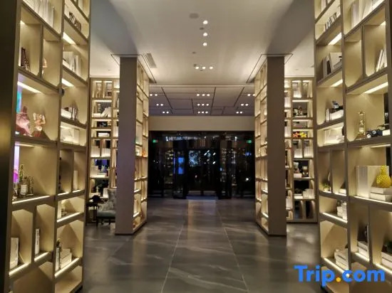 Heyue Hotel（Olympic Sports Center Store）